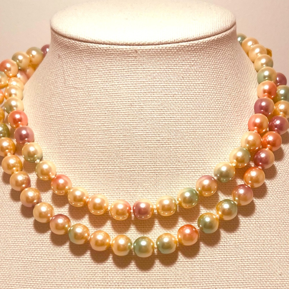Joan Rivers Vintage Classic Collection Multi Colored Simulated Pearl Necklace